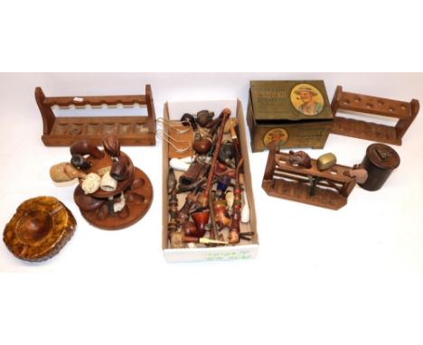 Collection of tobacco smoking pipes and pipe racks, and a Player's 'Digger' tobacco tin (qty) 