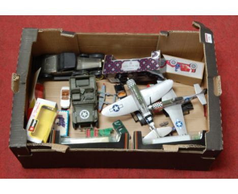 A modern boxed Chinese tin plate model of a racing car together with various modern issue diecast to include 1.48 scale model