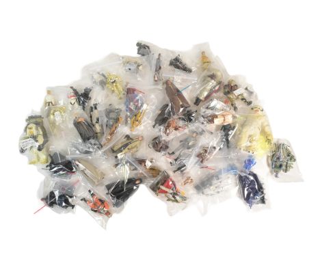 Star Wars - Hasbro / Kenner - a collection of approx x50 3.75" scale assorted 1990s to 2020s Hasbro / Kenner action figures. 