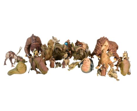 Star Wars - Action Figures - a collection of assorted unboxed 3.75" scale Star Wars action figures - all creatures and aliens