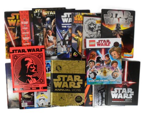Star Wars - a collection of x17 vintage and later Star Wars annuals to include Episode II Attack of the Clones 2003, Souvenir