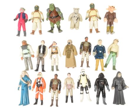 Star Wars - a collection of x20 original vintage Kenner / Palitoy made action figures. Includes: Han Solo (Hoth), Klaatu (Ski