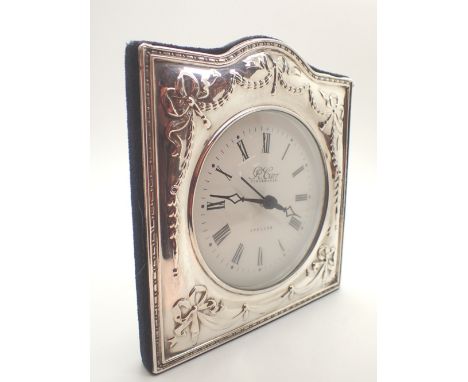 Hallmarked silver front clock assay Sheffield 1993 battery operated CONDITION REPORT: This item is working at lotting.