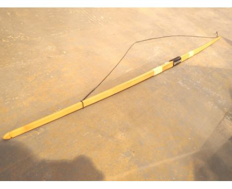 English beech longbow 55lb @ 26 inches with  buffalo horn arrow pass 