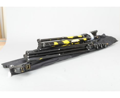 Four Calumet Lighting Stands with two backdrop tensioning rods 