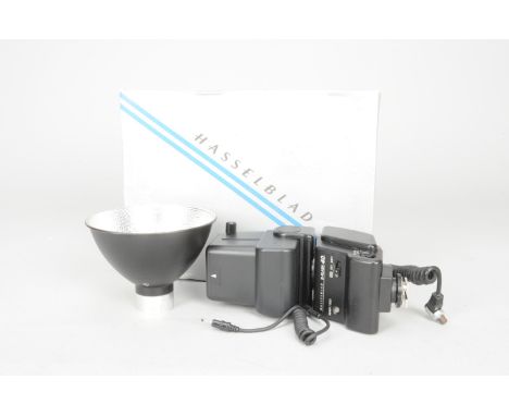 A Hasselblad D-Flash 40, with reflector, sync cord, maker's box, packing and user's manual, untested 