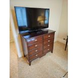 An Italian Francesco Molon Georgian Style Mahogany Twin Door Cabinet With Simulated Drawer Fronts.