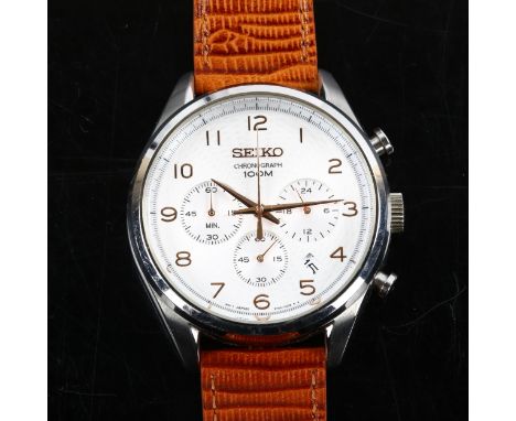 SEIKO - a stainless steel 100M quartz chronograph wristwatch, ref. 8T63-00C0, engine turned silvered dial with rose-gilt Arab