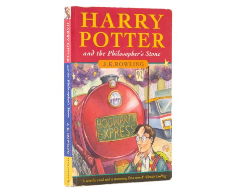 Rowling (J.K.) Harry Potter and the Philosopher's Stone, first paperback edition with "Joanne&nbsp;Rowling", no space between