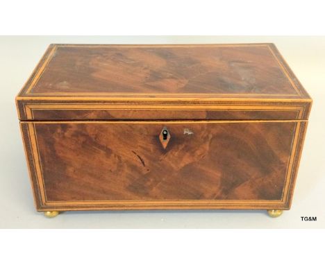 Mahogany inlaid tea caddy 14 x 26 x 13cm
