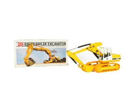 Diecast - a vintage NZG Model (West Germany) 1/35 scale boxed diecast construction model No. 286 JCB 820 Crawler Excavator. A