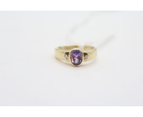 9ct Gold Ladies Amethyst &amp; Diamond set ring Size M 3.5g total weight 