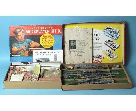 Super Trix Constructo Set 368, with Trix Complete Engineering Manual, boxed, (a/f) and a Spears Games Contemporary Bricklayer