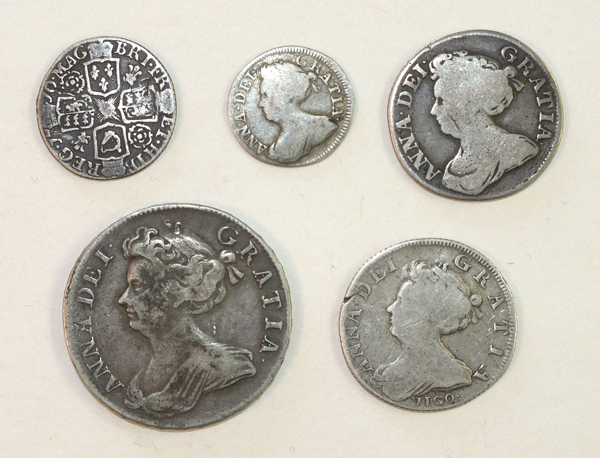 Five Queen Anne silver coins: half-crown 1709 (Octavo), shilling 1703 ...