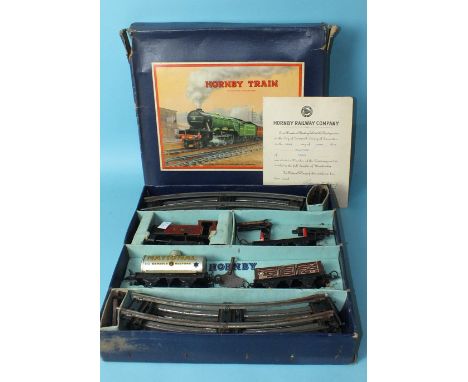 Hornby O Gauge, Set 201 Tank Goods Set: LMS 0-4-0T tank engine RN2270, National Benzole tanker, open wagon track and membersh