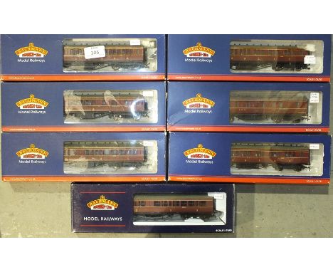 Bachmann OO gauge, seven LMS crimson coaches: 34-226C &amp; D, 34-251C &amp; D, 34-252B &amp; C, 34-327D, (all boxed), (7).