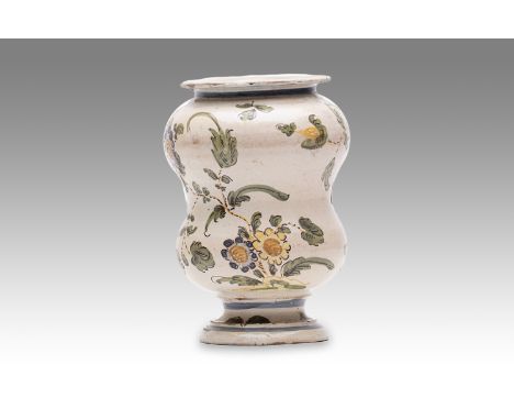 18th century | height: 16 cm | region: Albisola | country: Italy | condition: restored | provenance: private pharmacy museum 