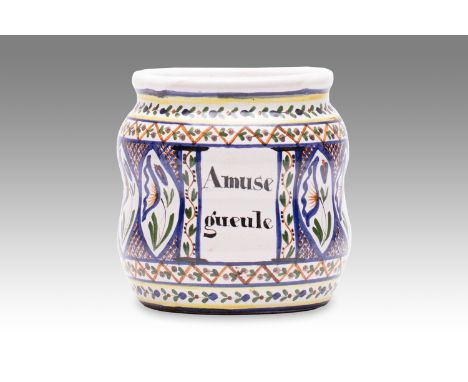 20th century | height: 13 cm | region: France | condition: good | provenance: private pharmacy museum | Albarello faience pot