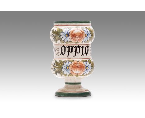 20th century | height: 16 cm | region: Bassano | country: Italy | condition: good | provenance: private pharmacy museum | Alb