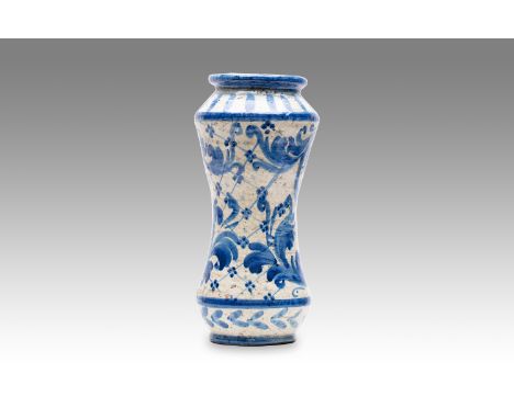 20th century | height: 32 cm | region: Caltagirone (Sicily) | country: Italy | condition: good | provenance: private pharmacy