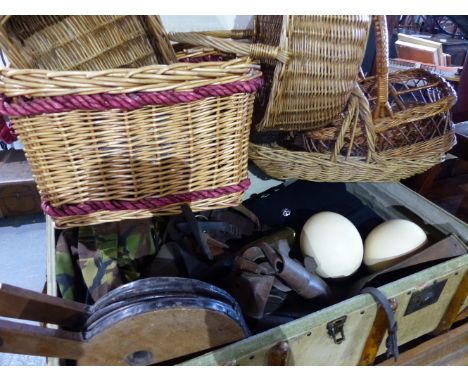 A VINTAGE WOOD SLAT TRUNK AND CONTENTS