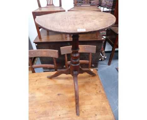 AN 18TH.C.COUNTRY OAK TRIPOD LAMP TABLE.