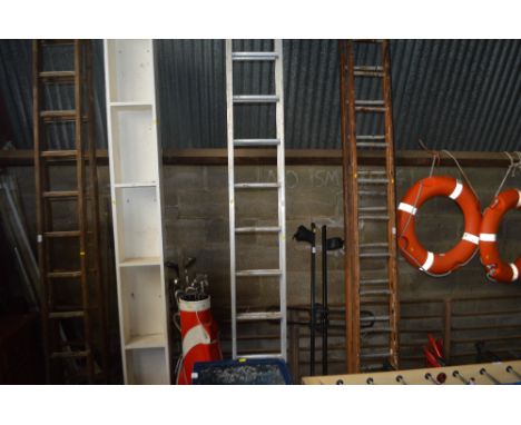 An aluminium extending ladder 