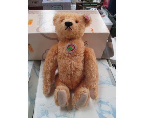 A Steiff modern boxed reddish-blond classic Teddy Bear