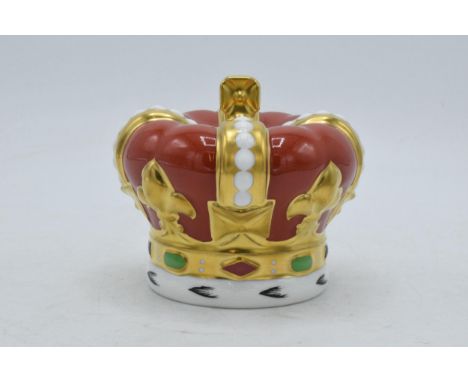 A Royal Crown Derby paperweight, Golden Jubilee Heraldic Crown, Goviers exclusive, limited edition 348/950, gold stopper, fir