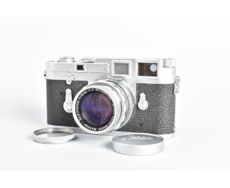 A Leitz Wetzlar Leica Single Stroke M3 Camera, chrome, serial no. 928 783, circa 1958, shutter slightly erratic on slow speed