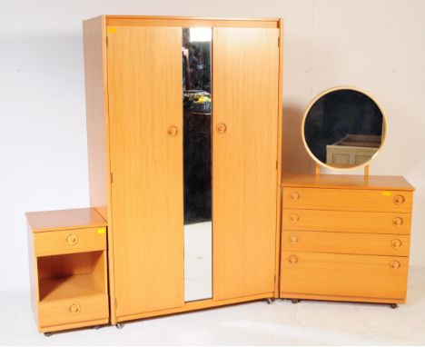 A vintage Schreiber 3 piece bedroom suite. Consisting of&nbsp;A retro 20th Century plywood and oak veneer bachelors chest war