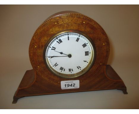 Edwardian mahogany and inlaid mantel clock with enamel dial, Roman numerals and single train movement (a/f)