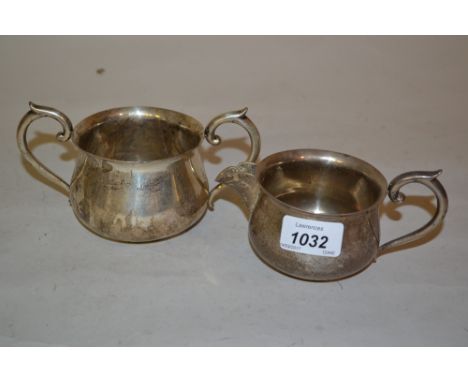 Sterling silver cream jug, together with matching sugar basin