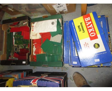 Large collection of Bayko and Meccano
