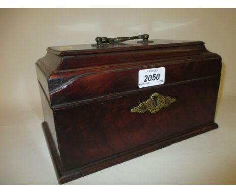 Early 19th Century three division tea caddy with moulded top