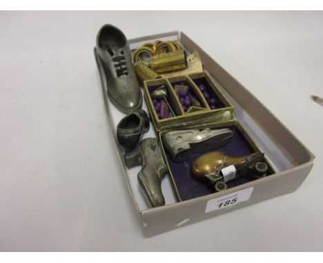 Tape measure in the form of a roller skate, quantity of shoe ornaments and other miscellaneous items