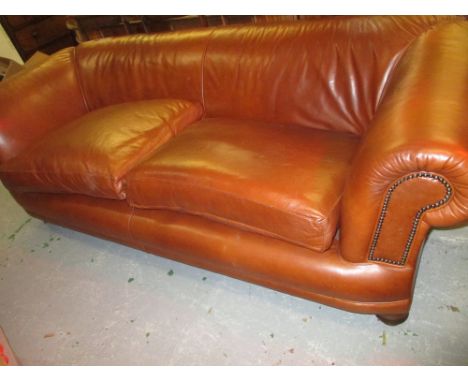 Good quality modern tan leather upholstered Chesterfield type sofa