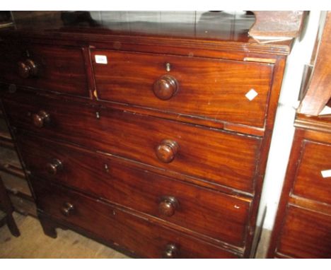 19th Century mahogany straight front chest with a reeded top above two short and three long drawers with knob handles and bra