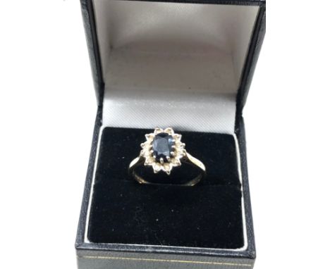 9ct gold vintage sapphire &amp; diamond cluster ring (3.2g)