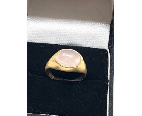 9ct gold vintage rose quartz statement ring (3.4g)