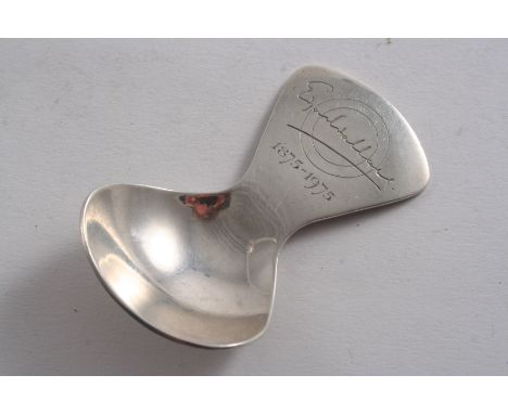 A COMMEMORATIVE CADDY SPOON (The Centenary of Edgar Wallace, writer 1875-1975), designed by Anthony Hawksley (for Payne-Oxfor