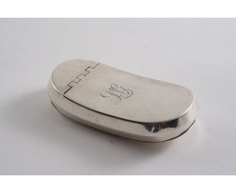 A GEORGE III OVAL SNUFF BOX plain & curved to fit the pocket, initialled "LG", gilt interior, maker's mark "WB", Birmingham 1
