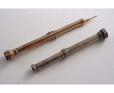 A LATE VICTORIAN 9 CT. GOLD PEN/PENCIL  in the form of an engraved column and  a Victorian "column" propelling pencil by "S. 