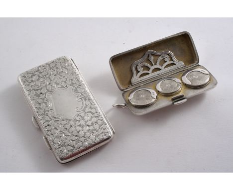 AN EDWARDIAN OBLONG SOVEREIGN CASE plain with three internal holders (two for full sovereigns & one for half sovereigns) & a 