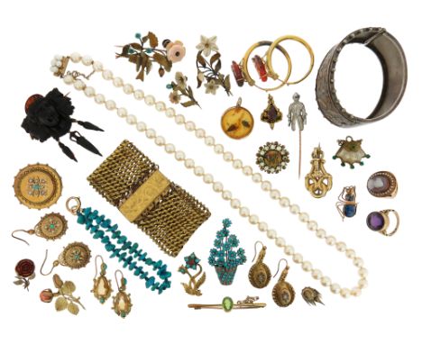 A large group of jewellery, including a Regency circular gold brooch centred with a gem-set floral group on circular matted g