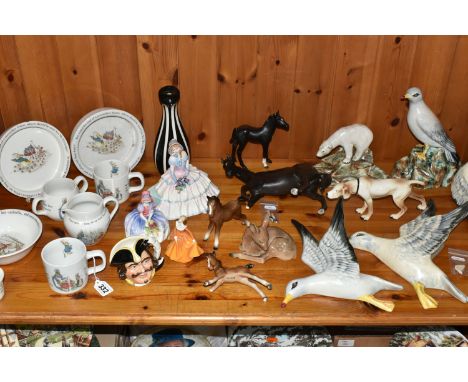 A GROUP OF CERAMIC FIGURES AND GIFT WARE, to include Royal Doulton figurines Daydream HN1731 (second quality, losses to petal