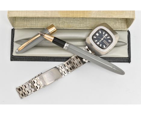 A GENTS 'CITIZEN' AUTOMATIC WRISTWATCH AND A 'SHEAFFER' FOUNTAIN PEN, stainless steel automatic wristwatch, rounded blue squa