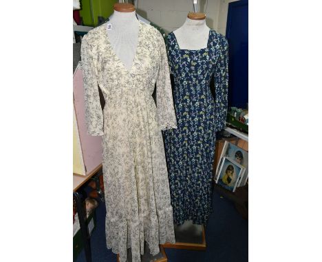 THREE VINTAGE LADIES DRESSES, late 60's early 70's 'Maxi' dresses, comprising a  cream with grey pattern and lace detail size