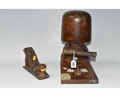 A RESLAW HATMAKER'S HAT STRETCHER, an early 20th century 'The Reslaw' beech hat stretcher, height 32cm, together with a vinta