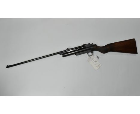 A VINTAGE WEBLEY SERVICE MARK II .22 AIR RIFLE, serial no. 18516, overall length 106.5cm PURCHASER MUST BE 18 YEARS OF AGE OR